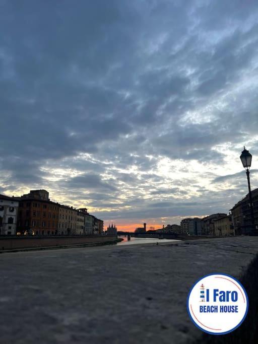 Il Faro Beach House マリーナ・ディ・ピサ エクステリア 写真