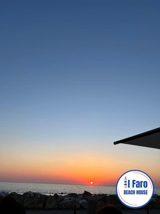 Il Faro Beach House マリーナ・ディ・ピサ エクステリア 写真